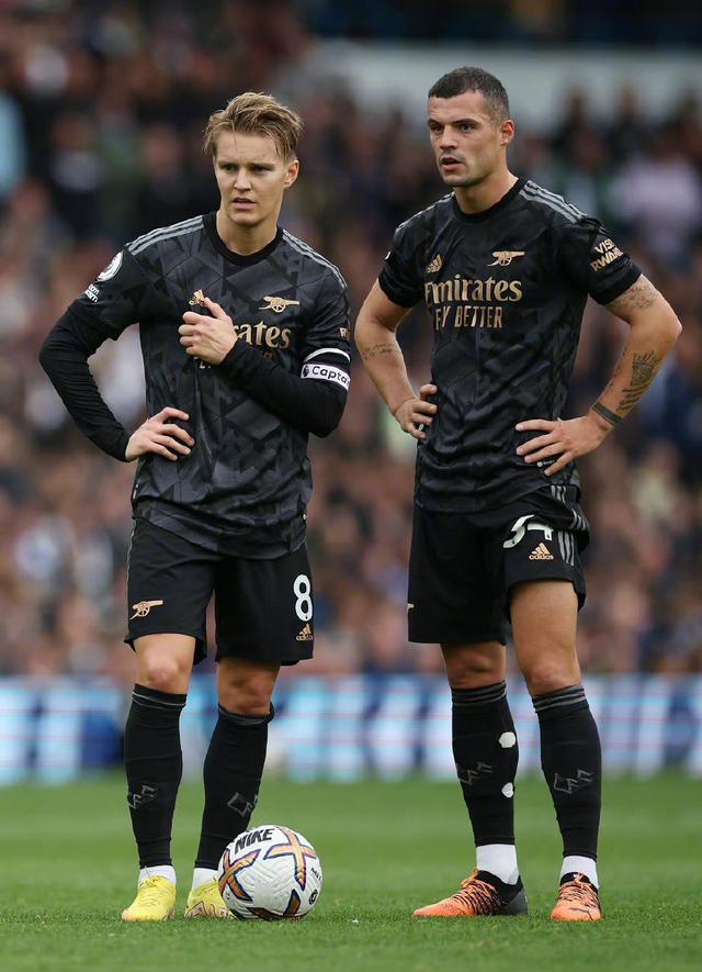 欧博网址 -包含里程碑夜！亚特兰大门线救险，社区盾今夜刷纪录，悬念犹存，球队文化再被提及的词条