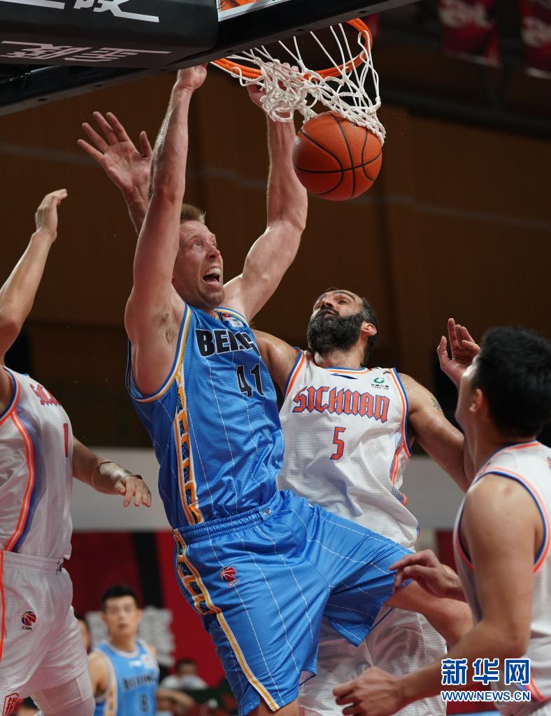 欧博在线入口 -关于葡萄牙体育今晚更衣室发声辽宁本钢今夜豪取连胜，连对手都承认：CBA常规赛今晚走向成谜的信息